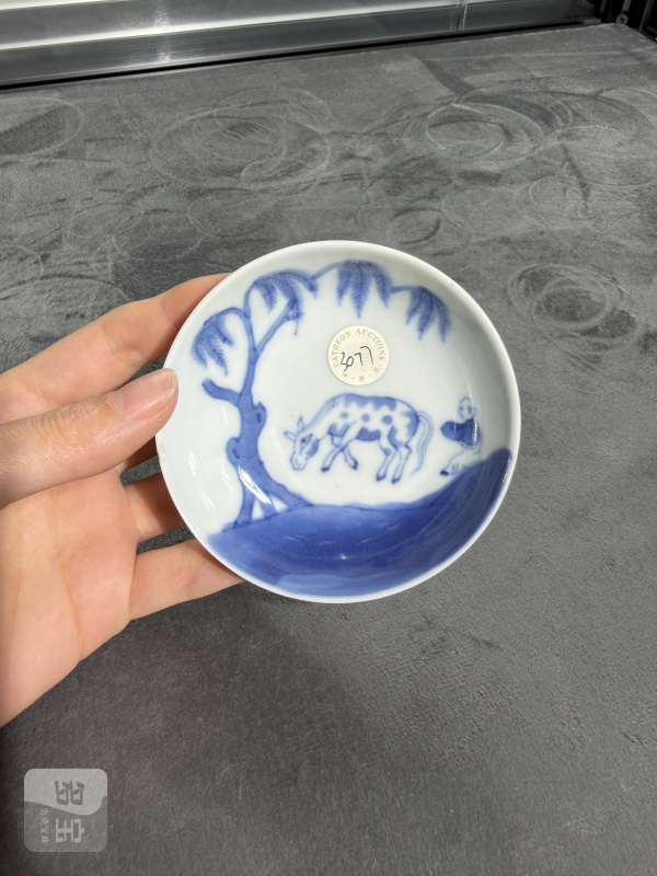 清道光青花牧马图浅碗 - 图2